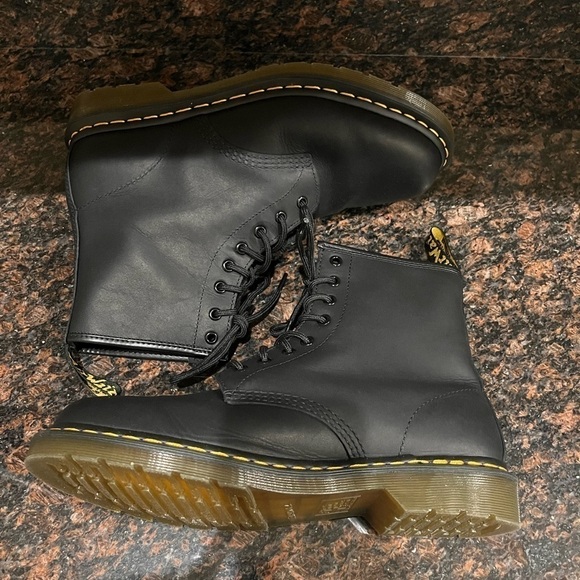 Dr. Martens Black Modern Classics Smooth 1460 Boots Sz. 11​​​​​​​​​​​​ - Picture 5 of 7
